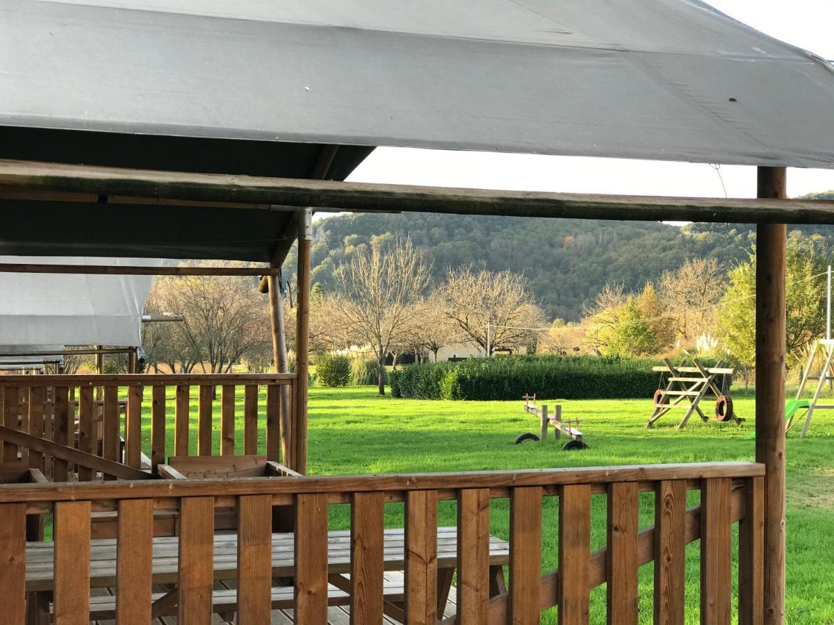 Le Mondou Saint-Julien-de-Lampon Luaran gambar